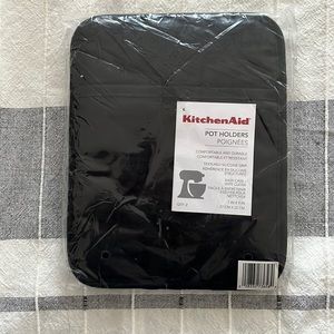 KITCHENAID Pot Holders Black NWT
